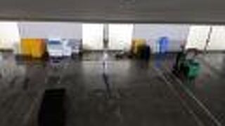 ２階に見学通路があります