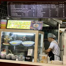 タイ料理店とメニュー