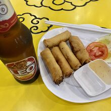 春巻き120B、ビール95B