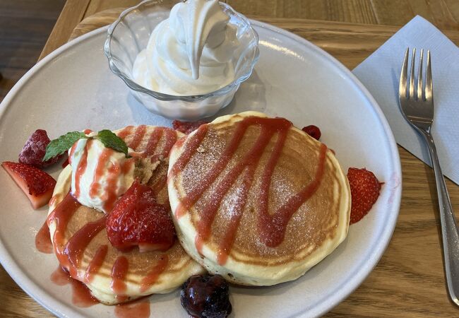 ふわふわのパンケーキ&ソフトクリーム