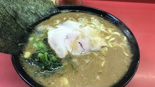 ラーメン 杉田家 本店