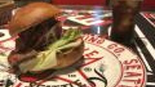 プライオリティパスで入れますが発券後です　2023年6月