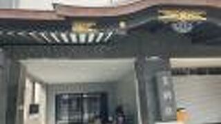 苦痛を癒してくださる「上行菩薩立像」