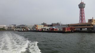 博多湾付近の島を結ぶ市営の渡船