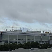 最上階の展望風呂から眺める富士山（写真は６階の客室からです）