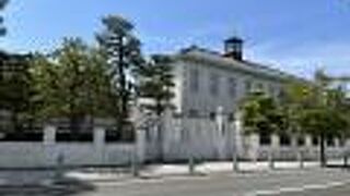 グンゼ旧本社建物。