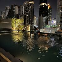 プールからの夜景