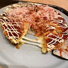 絶品 チーズ入りお好み焼