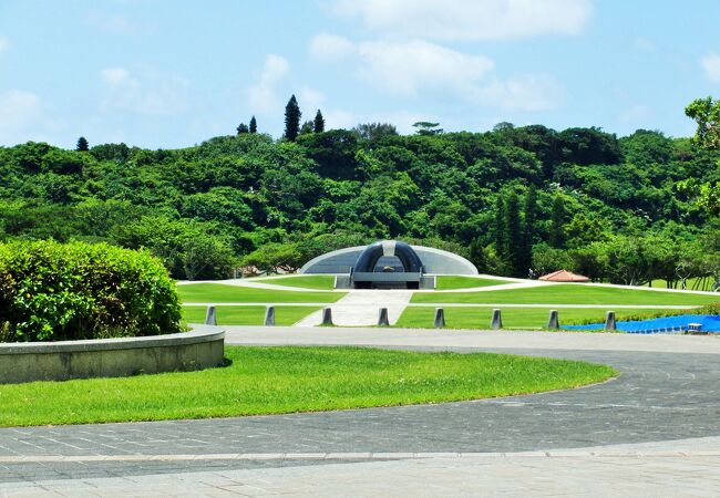 沖縄県営平和祈念公園