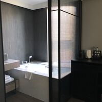 シャワーとバスタブは別