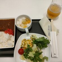 カレーは悪くない味