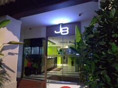 J8 ホテル 写真