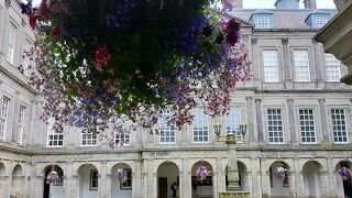 クイーンメアリーの居城