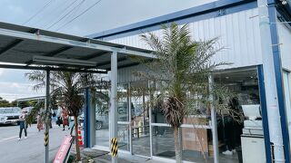 トラベルレンタカー (那覇空港店)