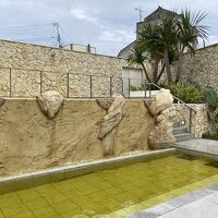 二段構えの温泉。