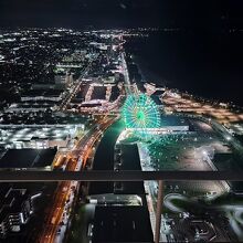 眺望は最高です。こちらは夜景。