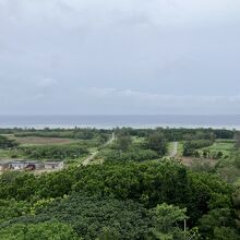 海も近くに見えます