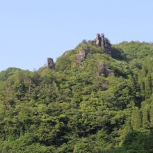 烏帽子岩と仙人岩