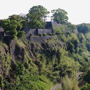 「荒城の月」のモデルとなった岡城跡は想像以上に巨大な城跡