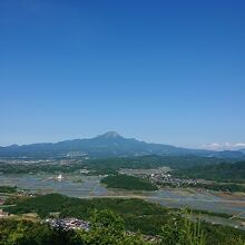 母塚山