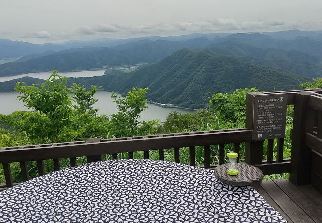 天空テラスはお洒落な絶景スポット