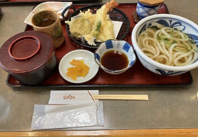 うどん茶屋 北斗 重信店