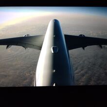 モニターで見た飛行中の実写映像