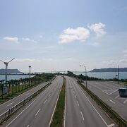 海中道路