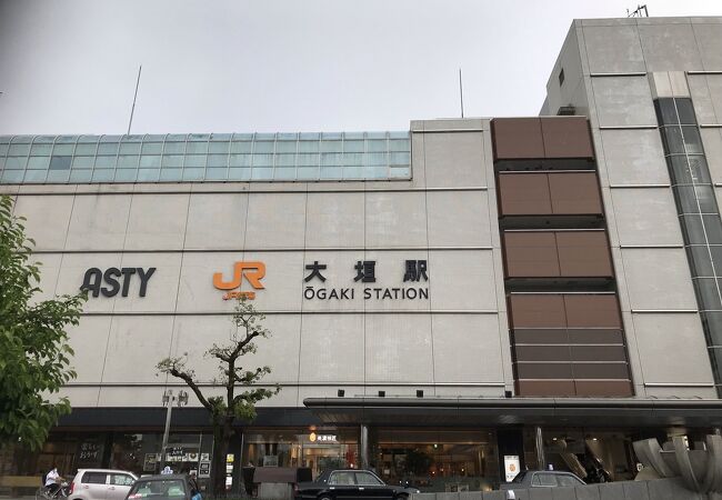 西美濃地域の中心駅