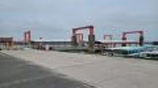 正式名称は仲間港です