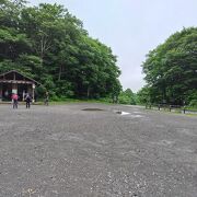 登山口