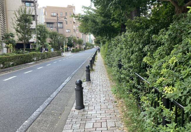 井の頭公園から三鷹駅へ