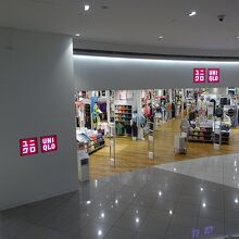 ユニクロ (サンテックシティ店)