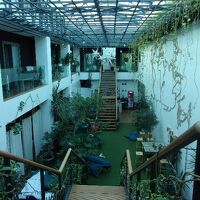 共有スペース。ここで食事したり談笑したり。