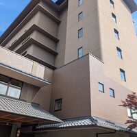 正面入り口です