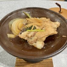 お肉も出ました