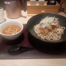 煮干しラー油の牛肉つけ麺