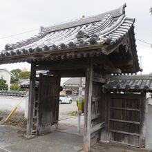 陣屋門跡