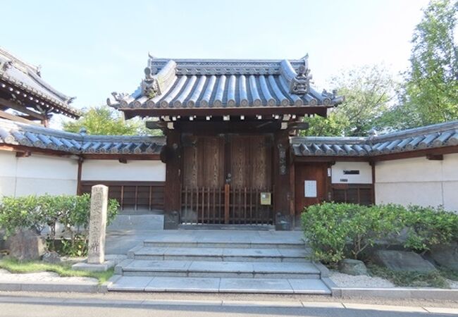 豊臣秀吉の命で「銀山寺」と改名