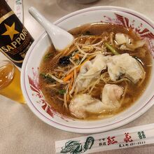 ワンタン入りサンマー麺