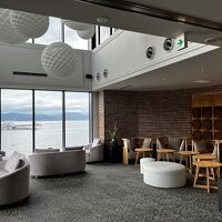 ラウンジ。天井が高い・・・！