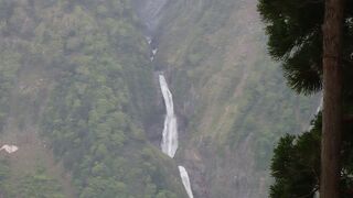 高原バスの車窓から