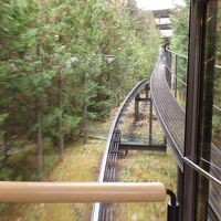 スロープカーで宿泊棟へ