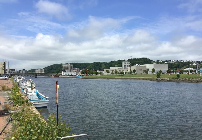 道の駅の流氷街道でオホーツクに注ぐ。