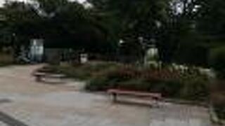 グランベリーパークに隣接