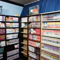 漫画コーナーは新作もあり充実していた