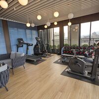 ホテル内には、専用のフィットネス施設がありますよ！楽しく運動