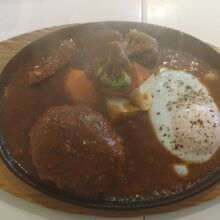 手作りハンバーグ