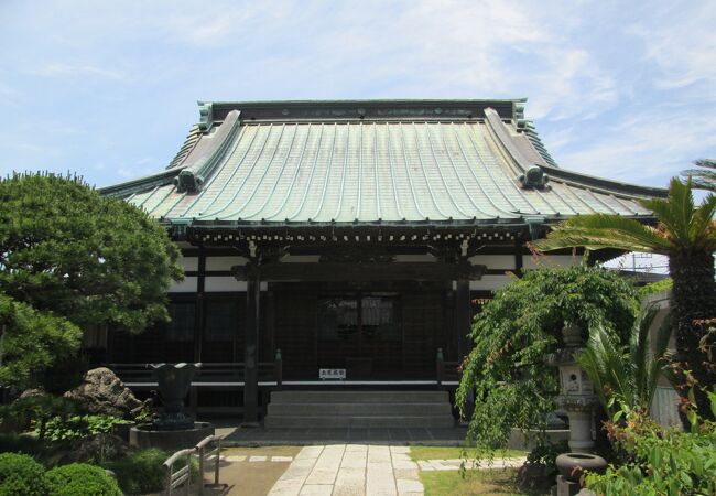 鎌倉散策(11)材木座で九品寺に行きました