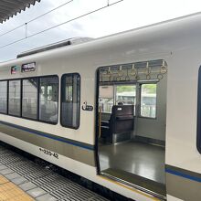 加茂から、大阪駅ゆき